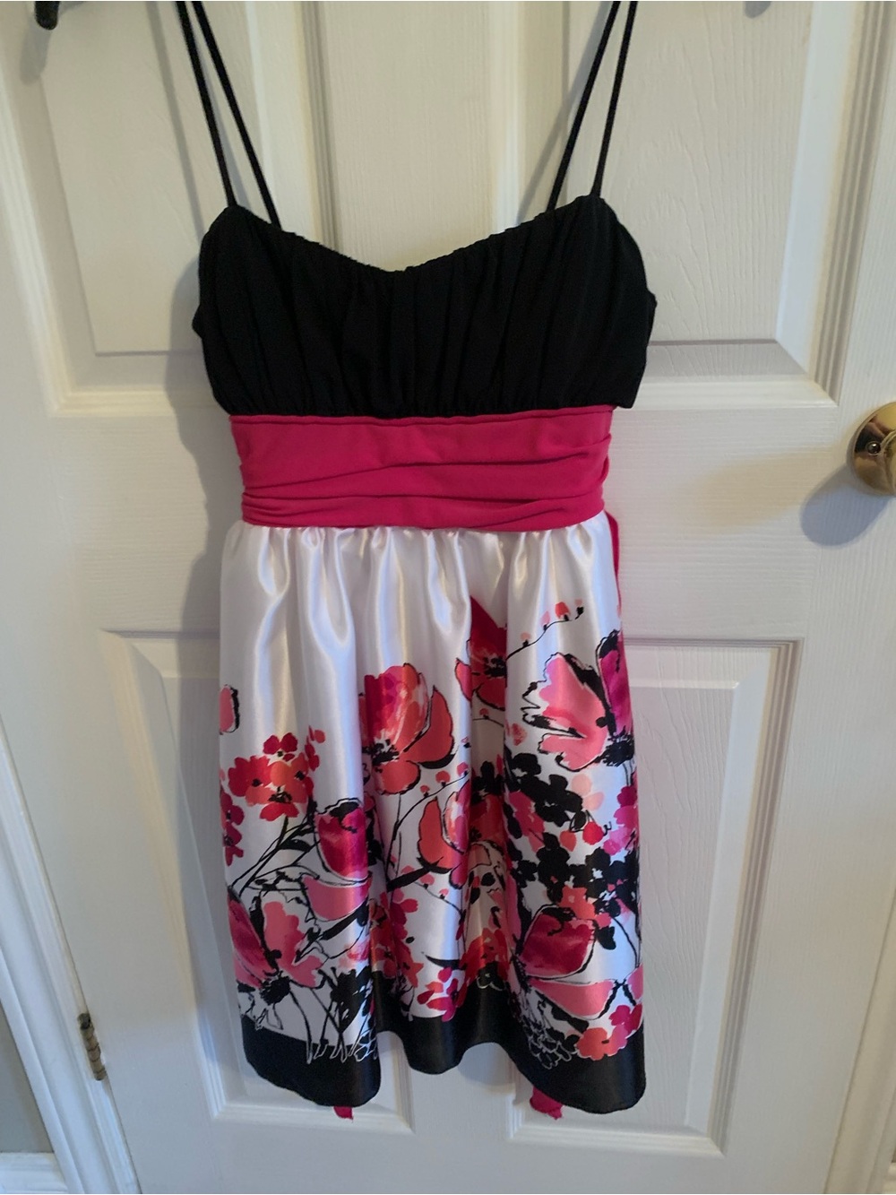 Oasis Black, Hot Pink & White Floral Fit-and-Flare Dress